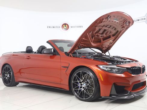 Used 2019 BMW M4 Convertible w/ Competition Package RWD image 28