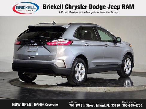 Used 2022 Ford Edge SE image 8