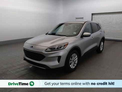 Used 2020 Ford Escape SE FWD image 1