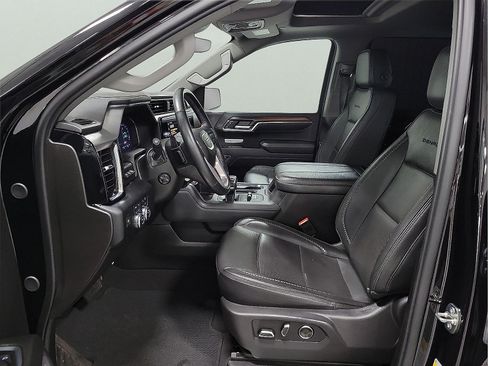 Used 2024 GMC Sierra 1500 Denali w/ Denali Reserve Package AWD/4WD image 12