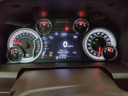 Used 2013 RAM 1500 Big Horn AWD/4WD image 23