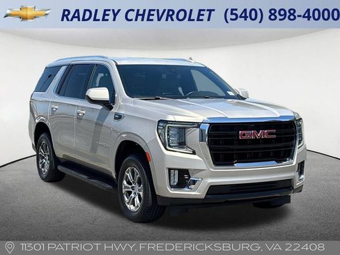 Used 2022 GMC Yukon SLE w/ Gmc Pro Safety Plus Package AWD/4WD image 7