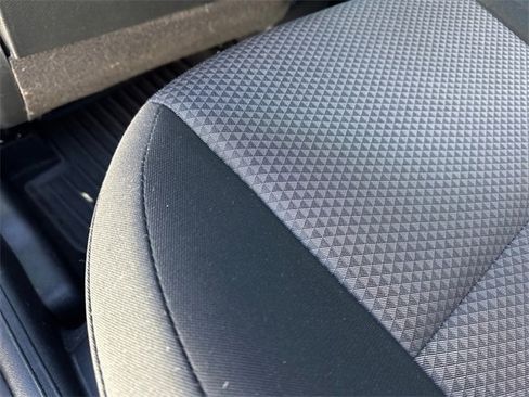 Used 2023 Kia Soul LX w/ LX Technology Package image 12