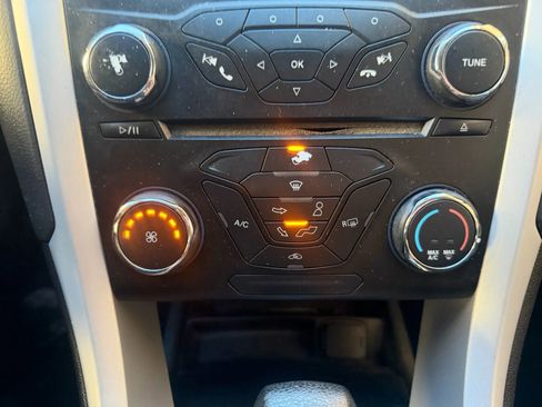 Used 2014 Ford Fusion SE image 21