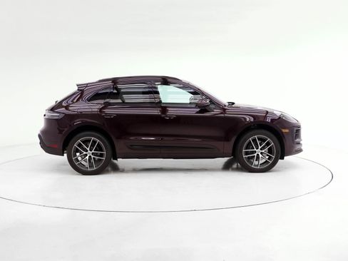 Used 2026 Porsche Macan AWD/4WD image 10