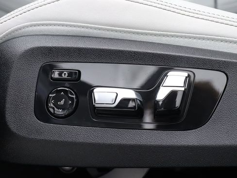Used 2026 BMW X6 M60i AWD/4WD image 20