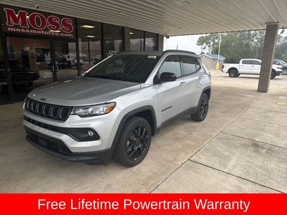 New 2026 Jeep Compass Latitude w/ Sun and Sound Group
