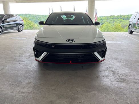Used 2025 Hyundai Elantra N FWD image 5