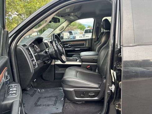 Used 2018 RAM 3500 Laramie AWD/4WD image 15