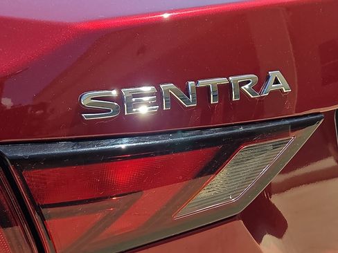 Used 2024 Nissan Sentra SV w/ Trunk Package FWD image 9