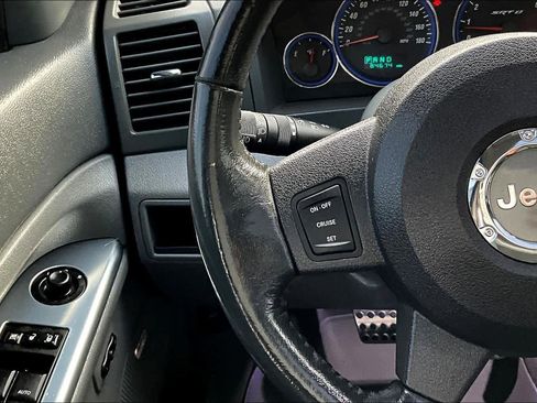 Used 2007 Jeep Grand Cherokee SRT8 w/ SRT Option Group I image 25