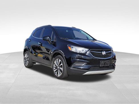 Used 2022 Buick Encore Preferred image 1