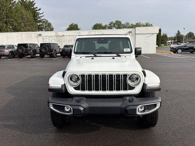 New 2027 Jeep Wrangler Unlimited Sahara AWD/4WD image 9
