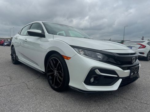 Used 2021 Honda Civic Sport image 1