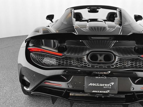New 2026 McLaren 750S Spider image 40