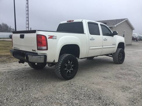 Used 2013 GMC Sierra 1500 SLE w/ Power Tech Package image 3