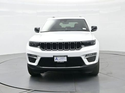 New 2025 Jeep Grand Cherokee Limited image 3