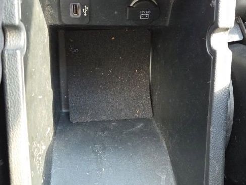 Used 2015 Jeep Cherokee Latitude w/ Cold Weather Group image 37