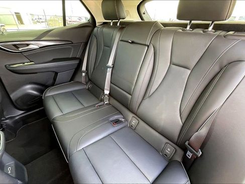 Used 2023 Buick Envision Essence image 19