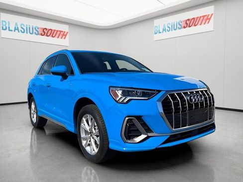 Used 2023 Audi Q3 2.0T Premium AWD/4WD image 1