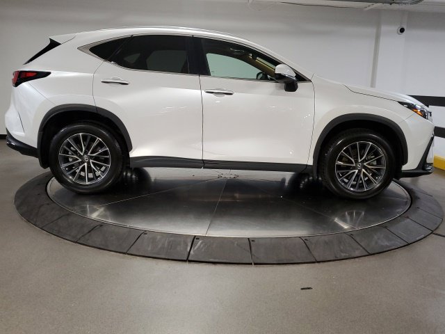 Used 2025 Lexus NX 350 AWD w/ Accessory Package (2T) image 18