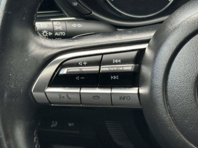 Used 2022 MAZDA CX-30 AWD 2.5 S w/ Premium Package image 23
