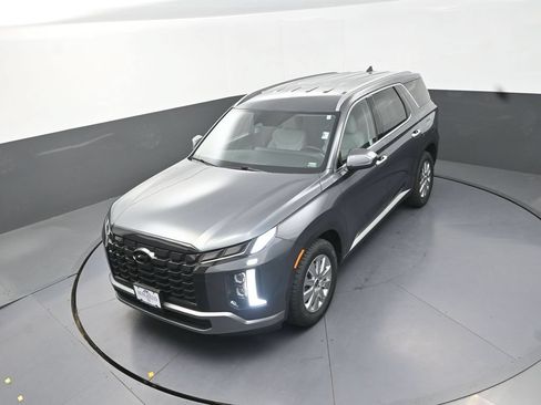 Used 2025 Hyundai Palisade SEL AWD/4WD image 16