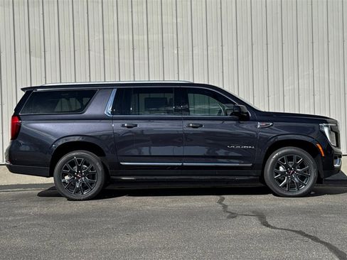 New 2026 GMC Yukon XL Elevation w/ Elevation Premium Package image 4