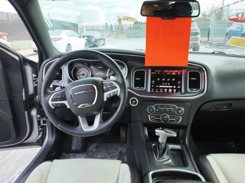 Used 2015 Dodge Charger SXT w/ AWD Premium Group image 10