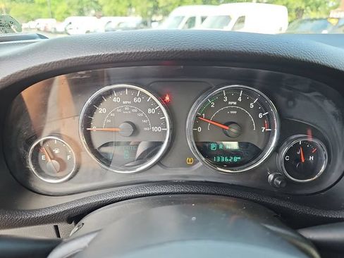 Used 2017 Jeep Wrangler Sport w/ Quick Order Package 24S AWD/4WD image 15