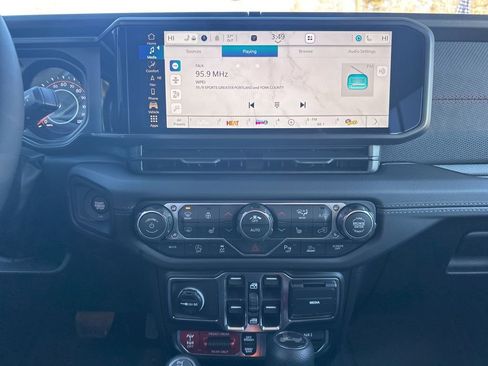 New 2026 Jeep Wrangler Unlimited Rubicon w/ Safety Group image 17