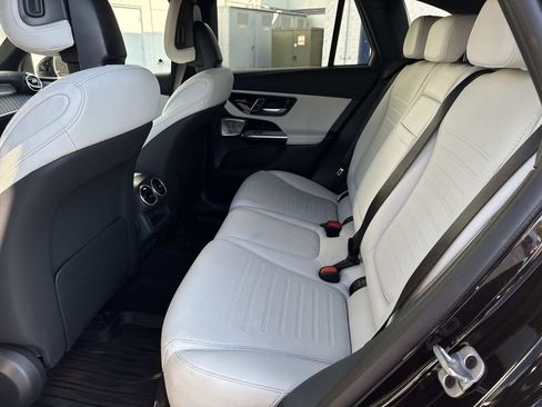 Certified 2025 Mercedes-Benz GLC 300 4MATIC image 12