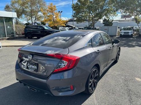 Used 2019 Honda Civic Sport image 7