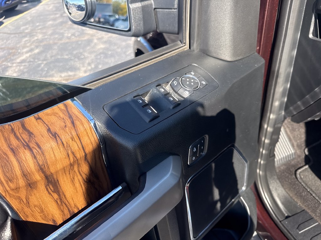 Used 2018 Ford F150 Lariat w/ Equipment Group 502A Luxury AWD/4WD image 17