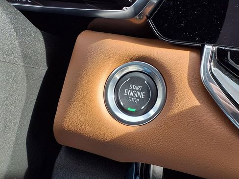 Used 2026 GMC Canyon AT4 w/ AT4 Premium Package image 16