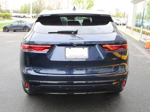 New 2026 Jaguar F-PACE R-Dynamic S image 6