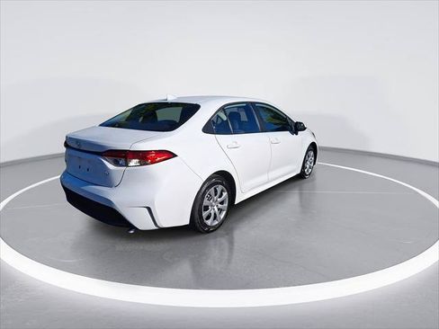 Certified 2026 Toyota Corolla LE FWD image 10