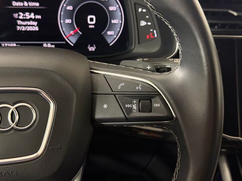Used 2025 Audi Q7 3.0T Premium Plus AWD/4WD image 29