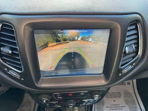 Used 2019 Jeep Compass Trailhawk w/ Cold Weather Group image 24