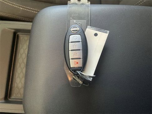 Certified 2024 Nissan Frontier SV w/ SV Convenience Package image 30