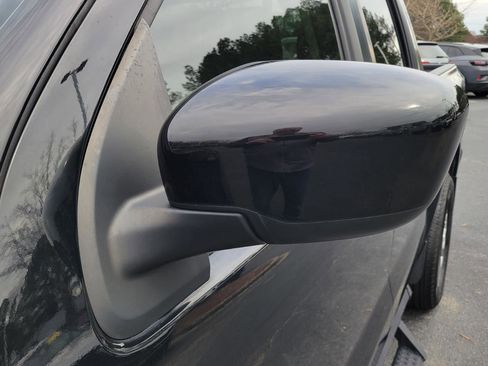 Used 2022 Nissan Frontier SV image 10