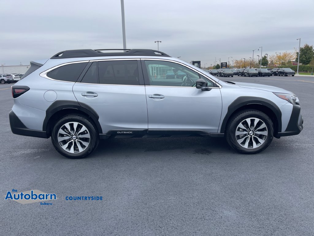Used 2024 Subaru Outback Limited AWD/4WD image 6