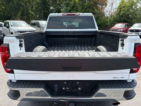 Used 2023 GMC Sierra 2500 SLE w/ SLE Value Package; AWD/4WD image 21