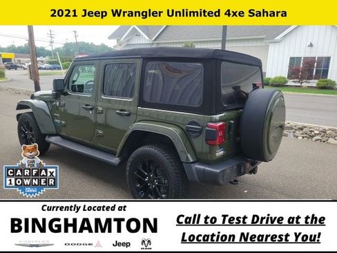 Used 2021 Jeep Wrangler Unlimited Sahara w/ Dual Top Group AWD/4WD image 7