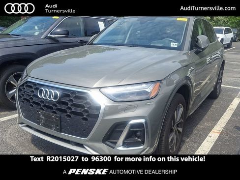 Used 2024 Audi Q5 2.0T Prestige w/ Prestige Package AWD/4WD image 1