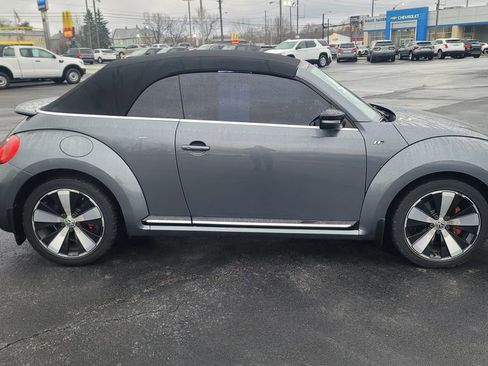 Used 2014 Volkswagen Beetle R-Line image 14