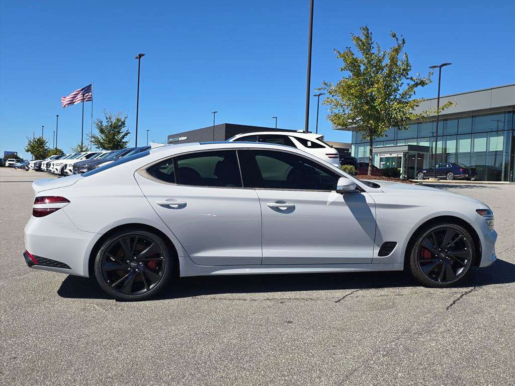 Used 2023 Genesis G70 3.3T w/ Sport Prestige Package RWD image 2