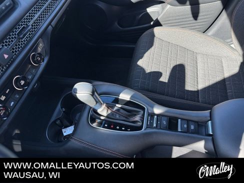 Used 2023 Honda HR-V Sport image 22