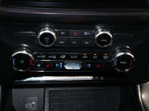 Used 2025 Ford F150 Raptor w/ Equipment Group 803A Raptor R AWD/4WD image 50