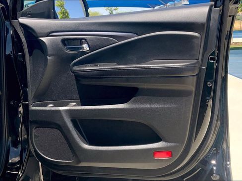 Used 2021 Honda Pilot Special Edition image 22